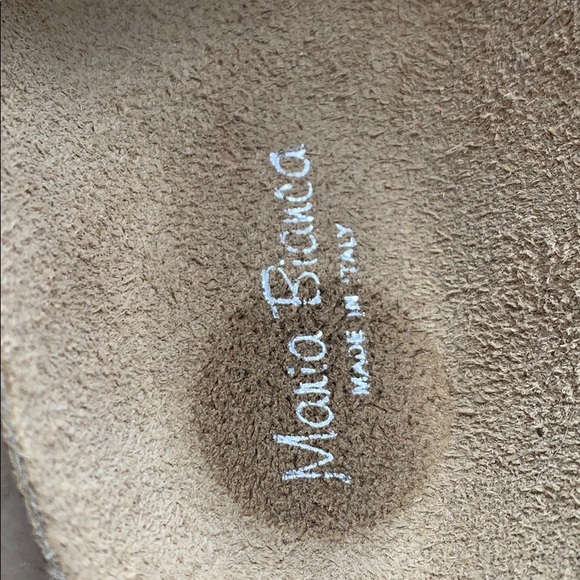 🌻3/$25🌻 MARIA BIANCA ITALIAN DESIGNER SANDALS - Picture 4 of 5